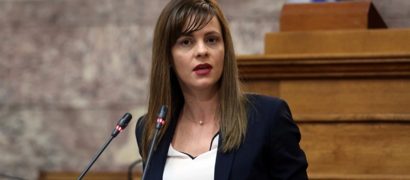 Ε. Αχτσιόγλου: «Με τέτοιες πολιτικές θα βρούμε μπροστά μας κύμα ανέργων και φτωχών»